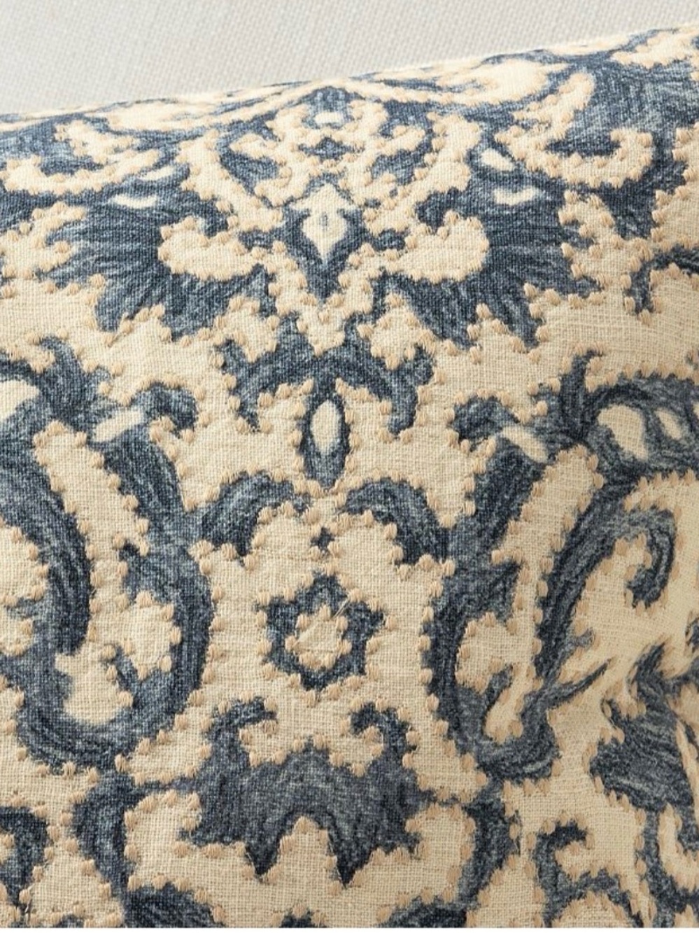Pottery Barn Reilley Embroidered Lumbar Pillow Cover NWOT 16” x 26” - Picture 2 of 6